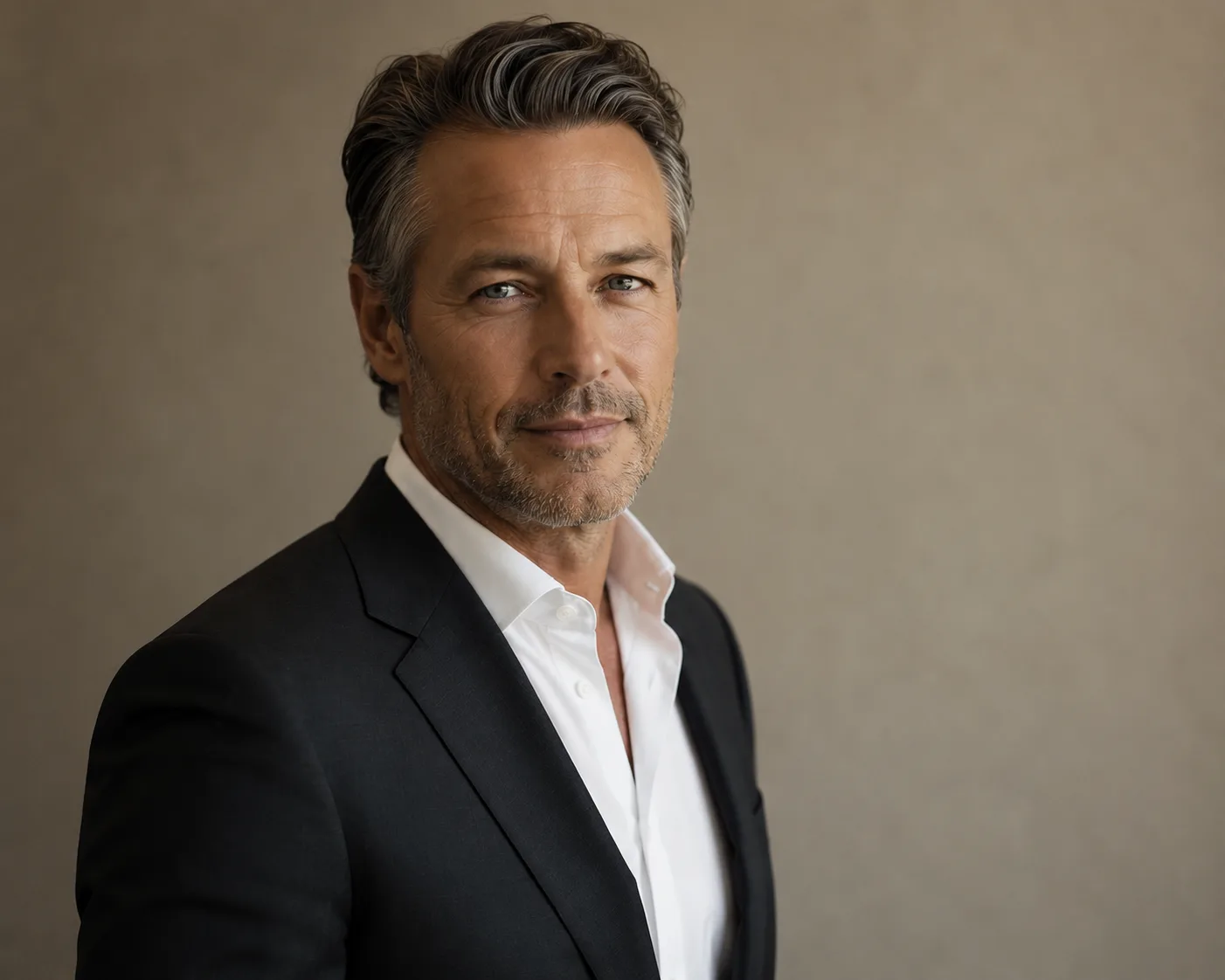 Adrian Vossberg, Founder & Principal